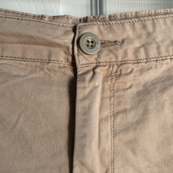 Mountain Warehouse Country to Coast tan khaki shorts with pockets size 10 - Picture 4 of 10